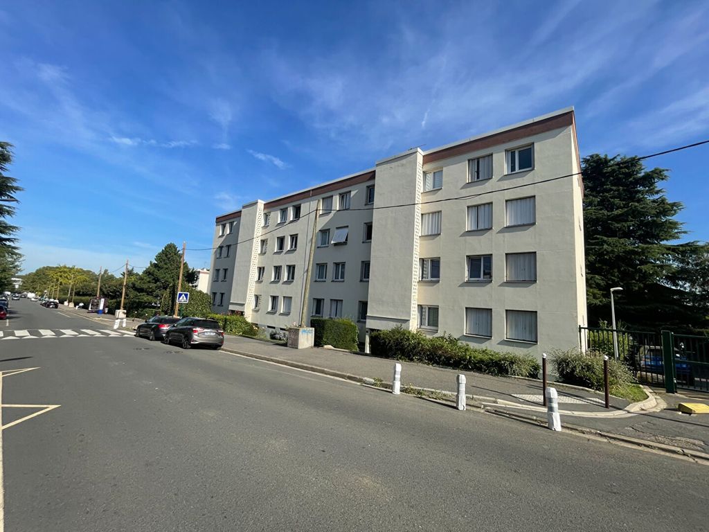 Achat appartement à vendre 3 pièces 66 m² - Saint-Brice-sous-Forêt