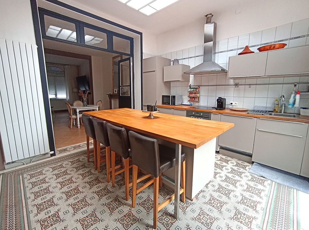 Achat maison à vendre 4 chambres 120 m² - Lys-lez-Lannoy