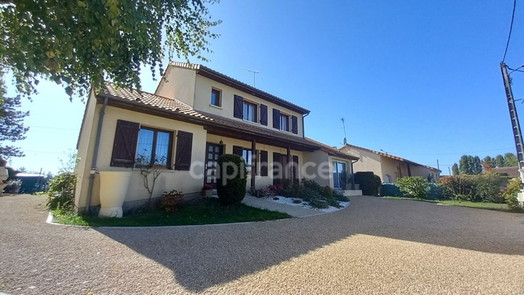 Achat maison à vendre 4 chambres 123 m² - Pleumartin