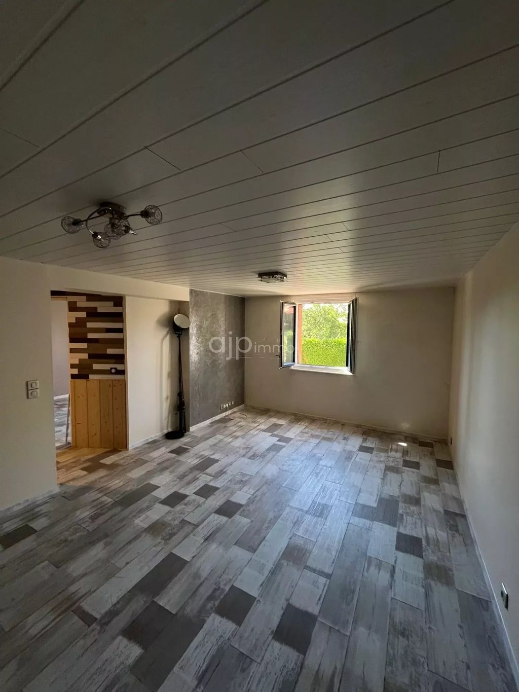 Achat appartement à vendre 3 pièces 70 m² - Saint-Point-Lac