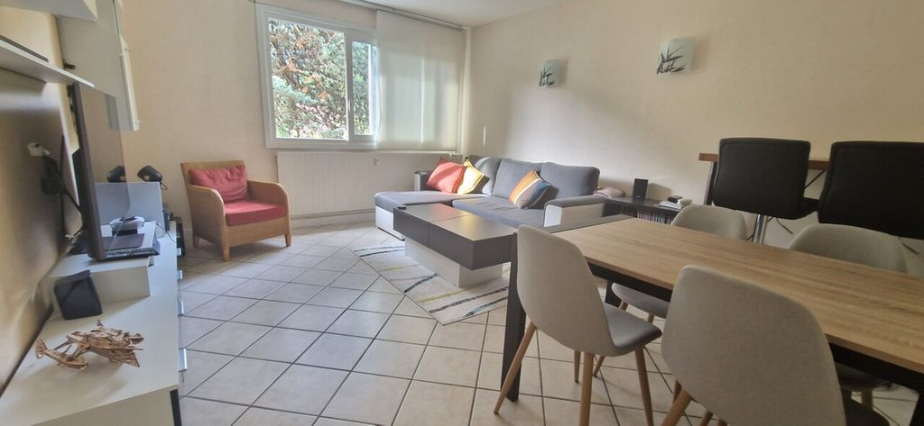 Achat appartement à vendre 3 pièces 62 m² - Seyssinet-Pariset