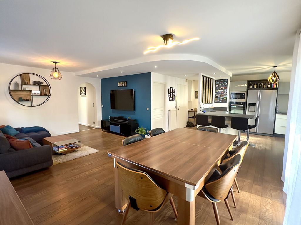 Achat appartement à vendre 5 pièces 122 m² - Saint-Nazaire-les-Eymes