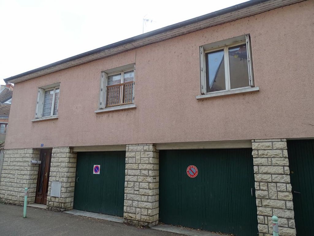 Achat maison à vendre 2 chambres 84 m² - Cosne-Cours-sur-Loire