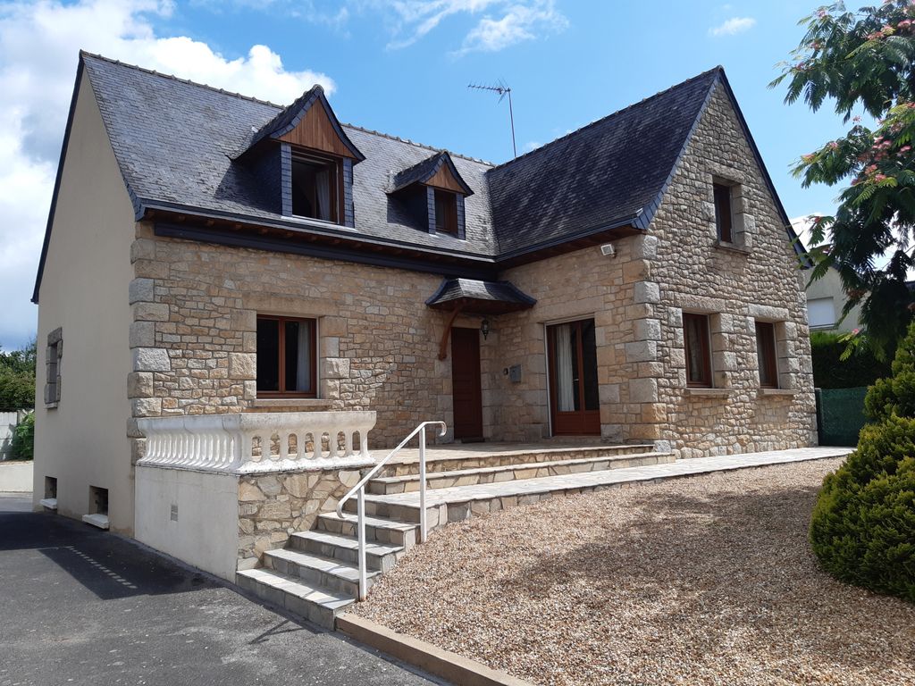 Achat maison à vendre 4 chambres 153 m² - La Guerche-de-Bretagne