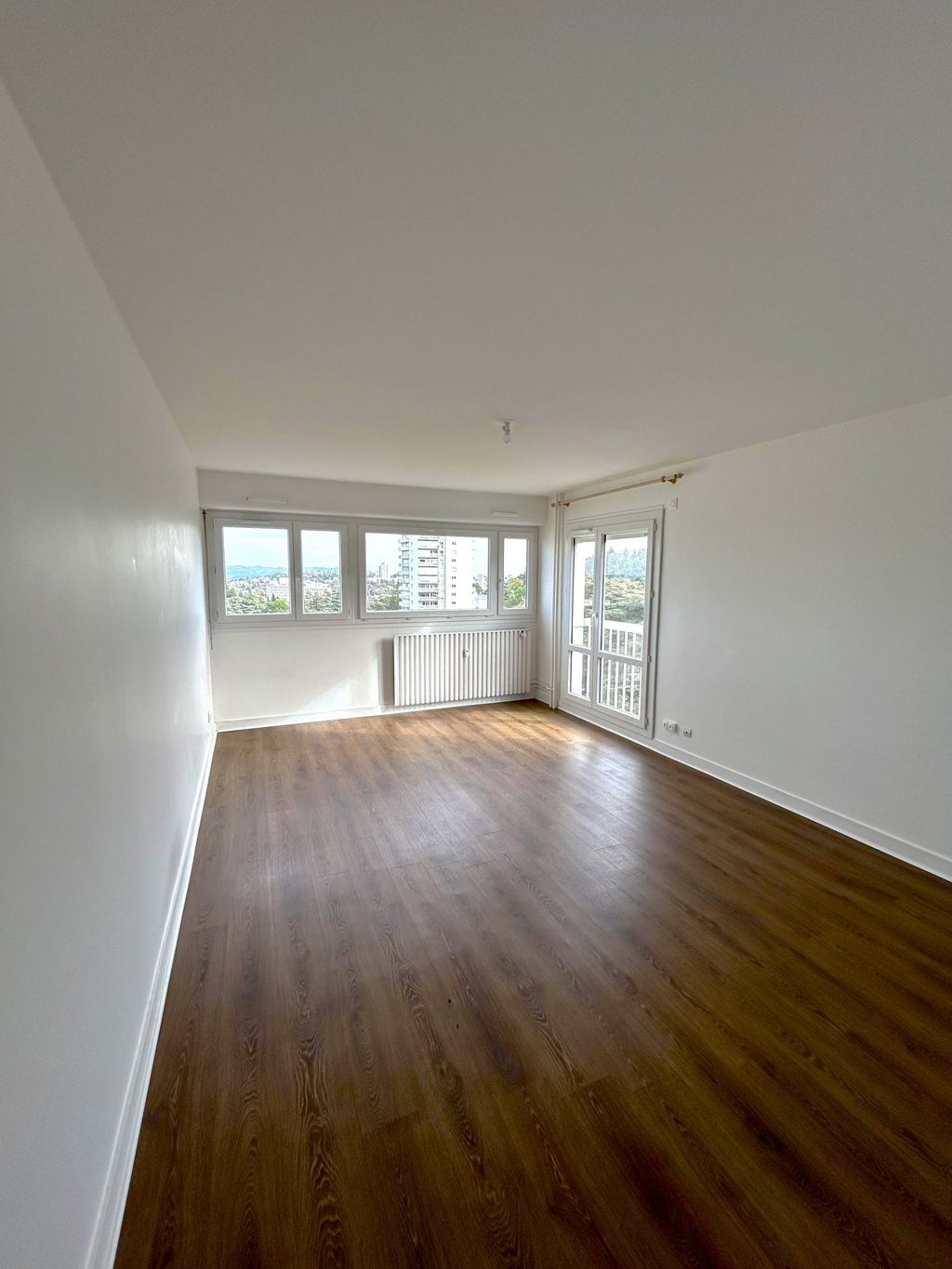 Achat studio à vendre 38 m² - Saint-Étienne