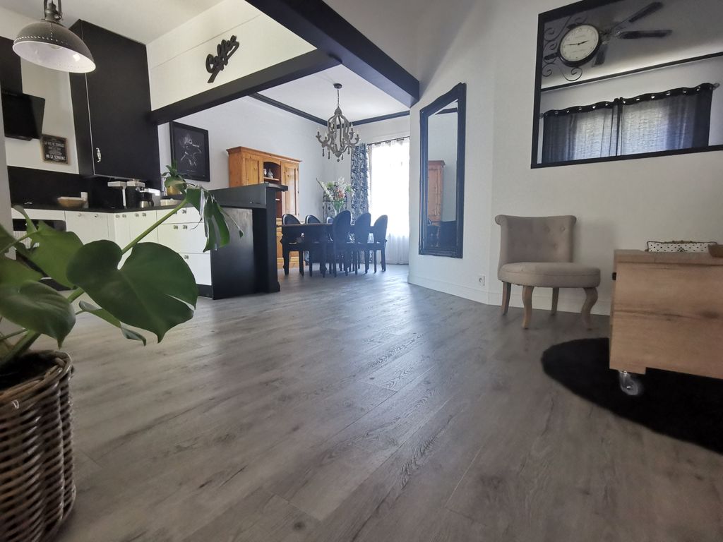 Achat maison à vendre 3 chambres 122 m² - Saint-Brevin-les-Pins