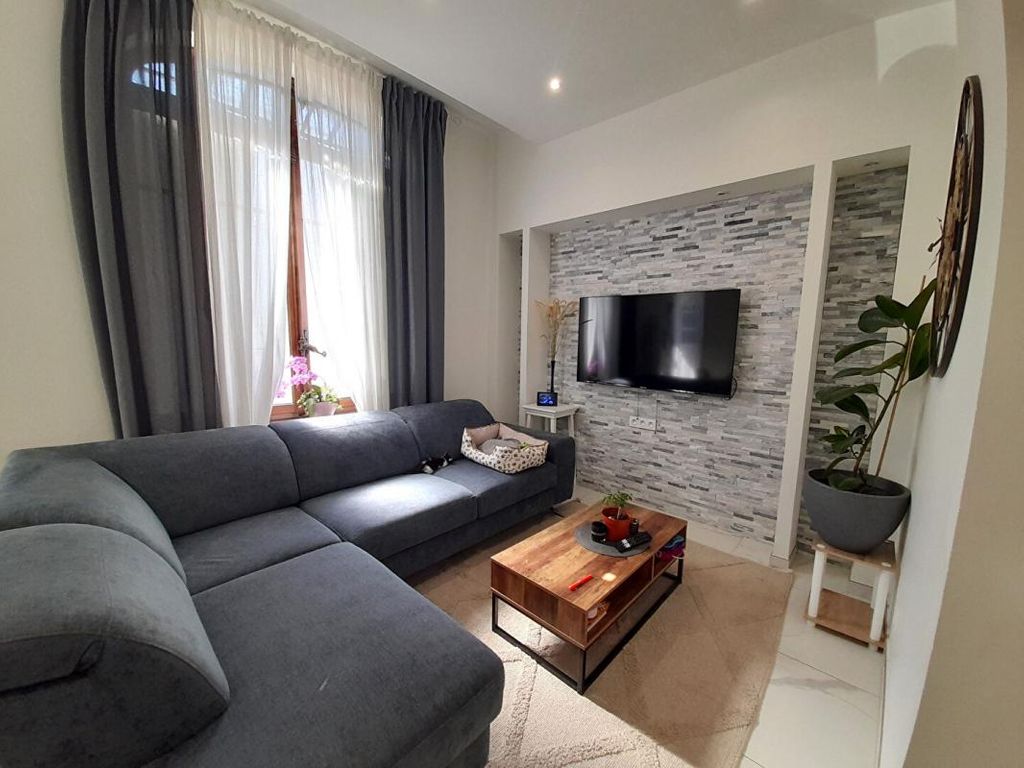 Achat appartement à vendre 3 pièces 61 m² - La Ricamarie