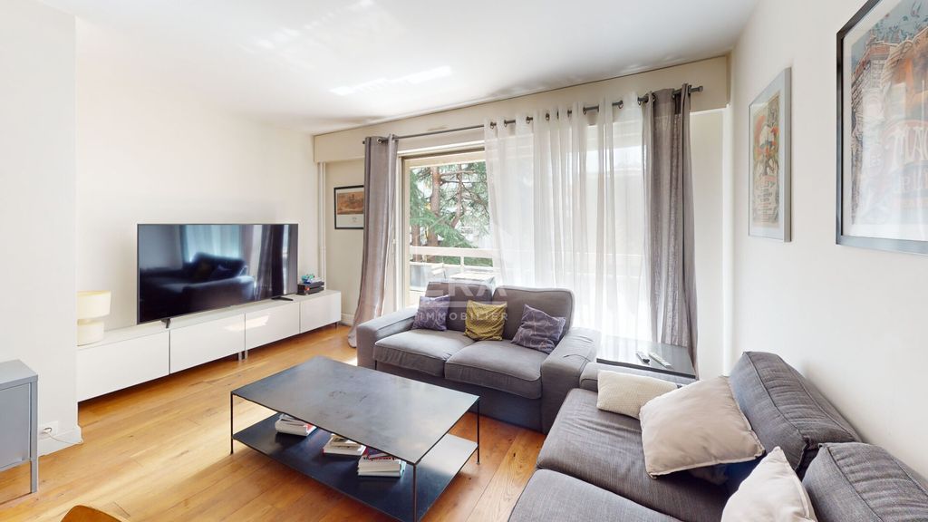Achat appartement à vendre 5 pièces 100 m² - Paris 19ème arrondissement