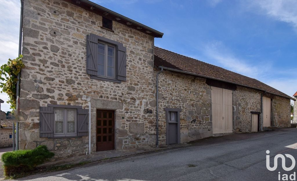 Achat maison à vendre 2 chambres 72 m² - Sauviat-sur-Vige