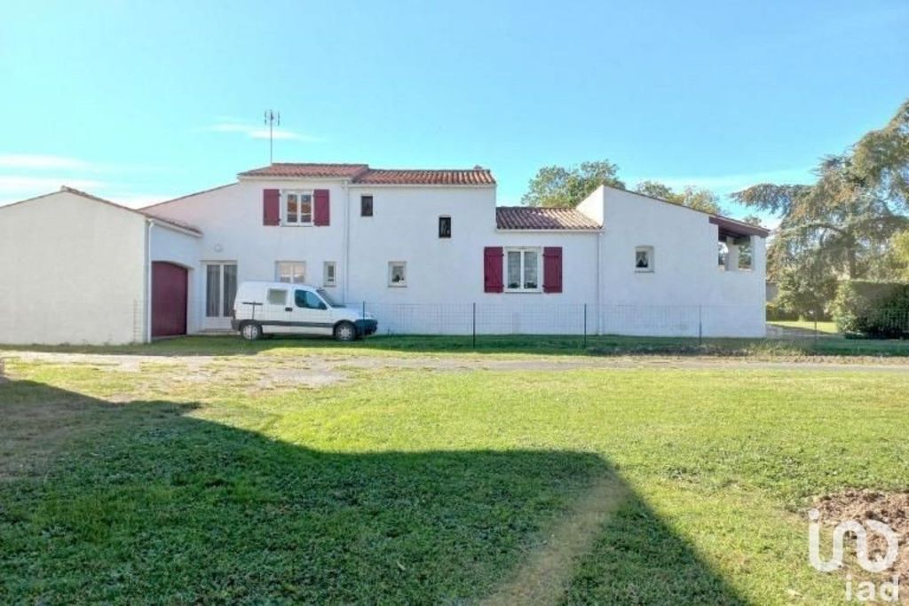 Achat maison à vendre 4 chambres 159 m² - Marennes