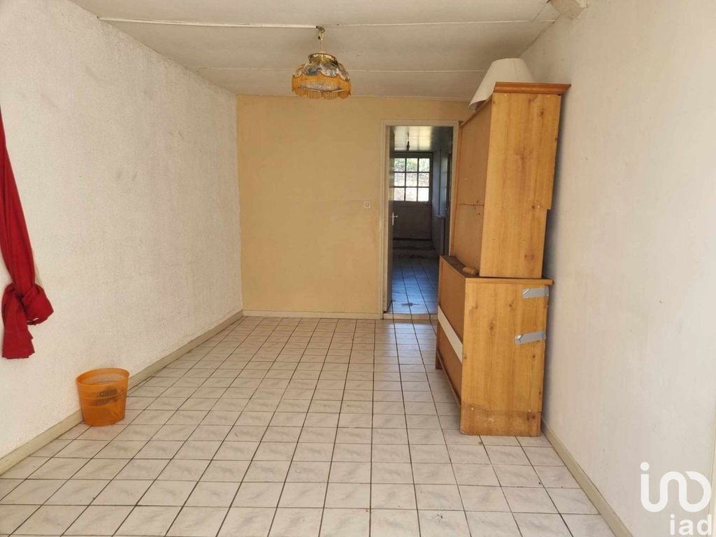 Achat maison à vendre 2 chambres 84 m² - Ceaux-en-Couhé