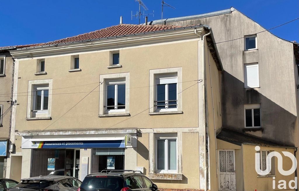 Achat appartement à vendre 5 pièces 146 m² - Lys-Haut-Layon