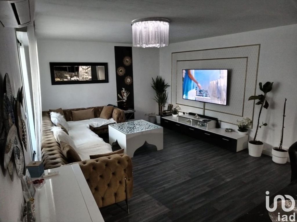 Achat appartement à vendre 3 pièces 73 m² - La Seyne-sur-Mer