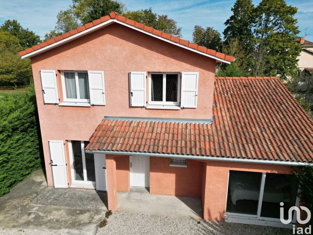 Achat maison à vendre 5 chambres 133 m² - Villars-les-Dombes