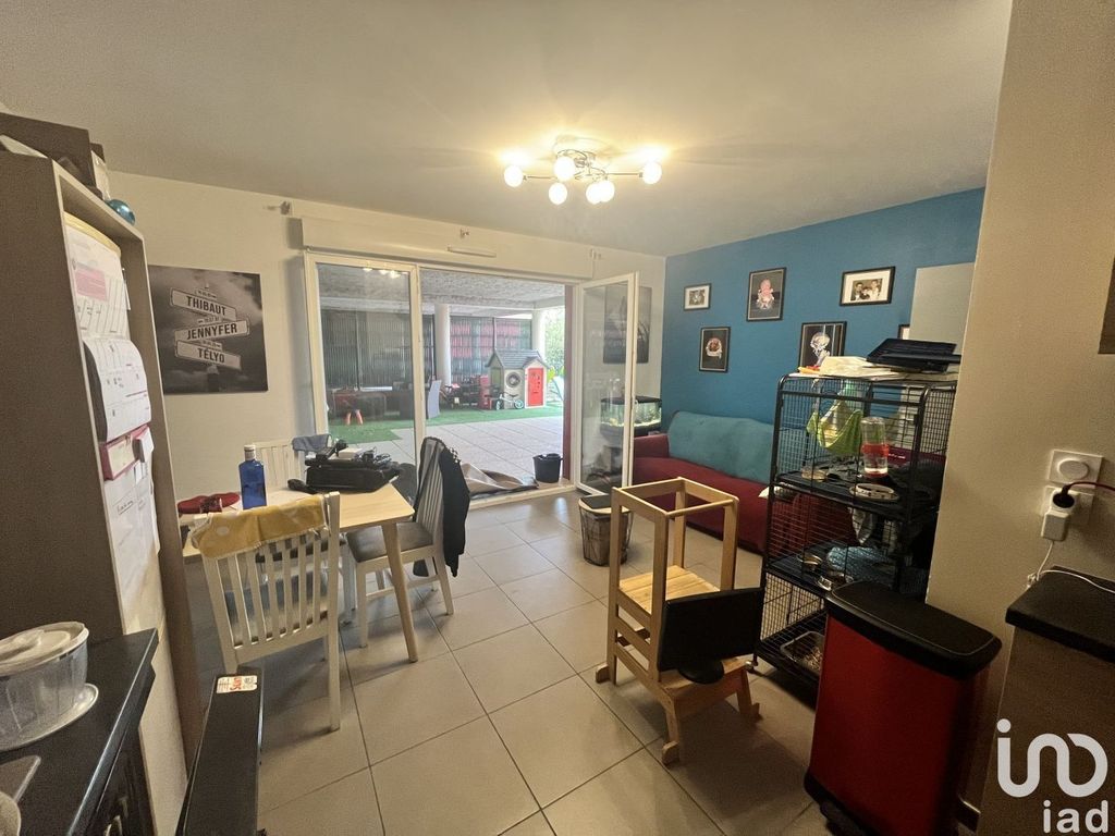 Achat appartement à vendre 3 pièces 57 m² - Vernaison