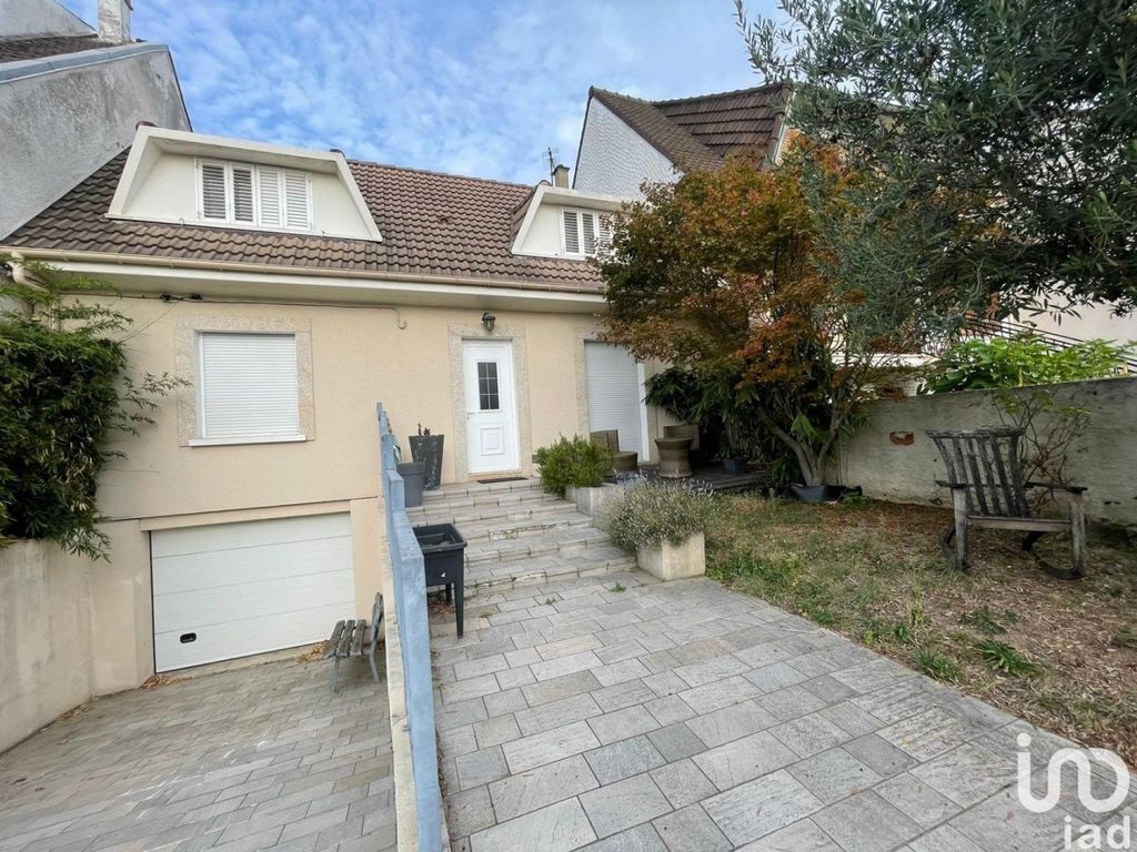 Achat maison à vendre 4 chambres 115 m² - Savigny-sur-Orge