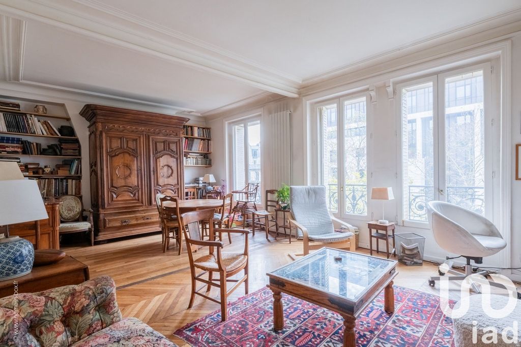 Achat appartement à vendre 3 pièces 68 m² - Paris 19ème arrondissement