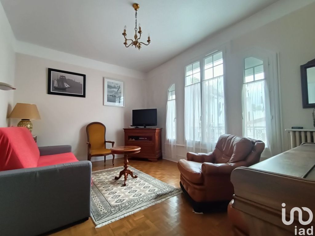 Achat maison à vendre 2 chambres 72 m² - Vichy