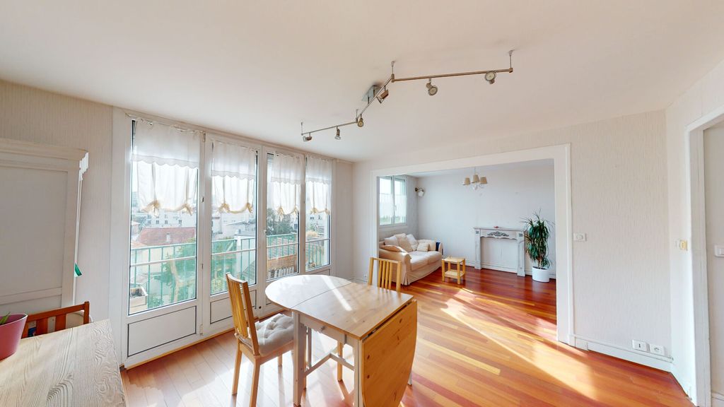 Achat appartement à vendre 3 pièces 69 m² - Maisons-Alfort