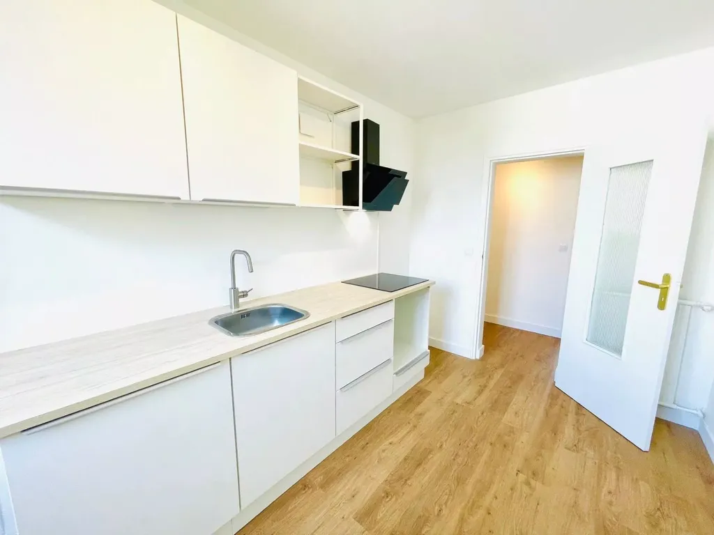 Achat appartement à vendre 2 pièces 45 m² - Saint-Sébastien-sur-Loire