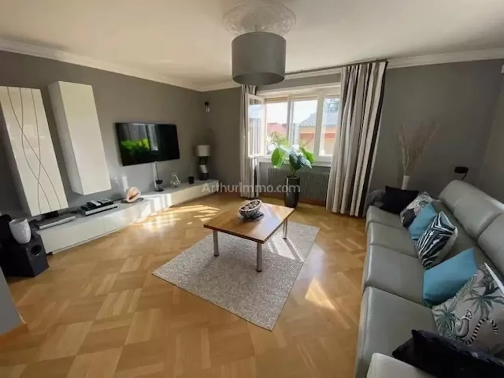 Achat maison à vendre 6 chambres 176 m² - Eguisheim