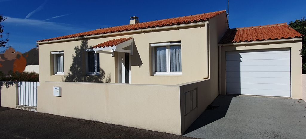 Achat maison à vendre 3 chambres 82 m² - Château-d'Olonne