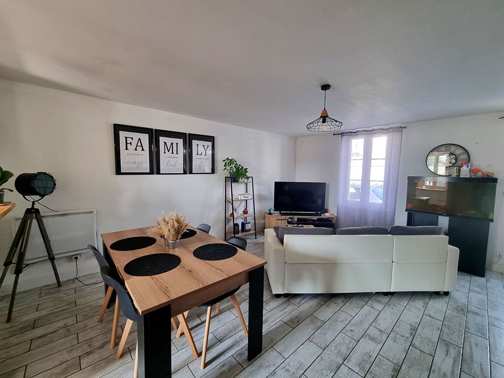 Achat maison à vendre 2 chambres 62 m² - La Flèche