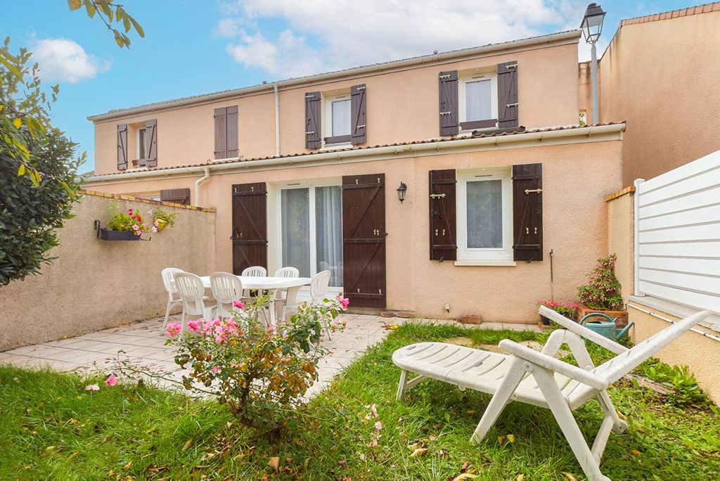 Achat maison à vendre 3 chambres 85 m² - Brie-Comte-Robert