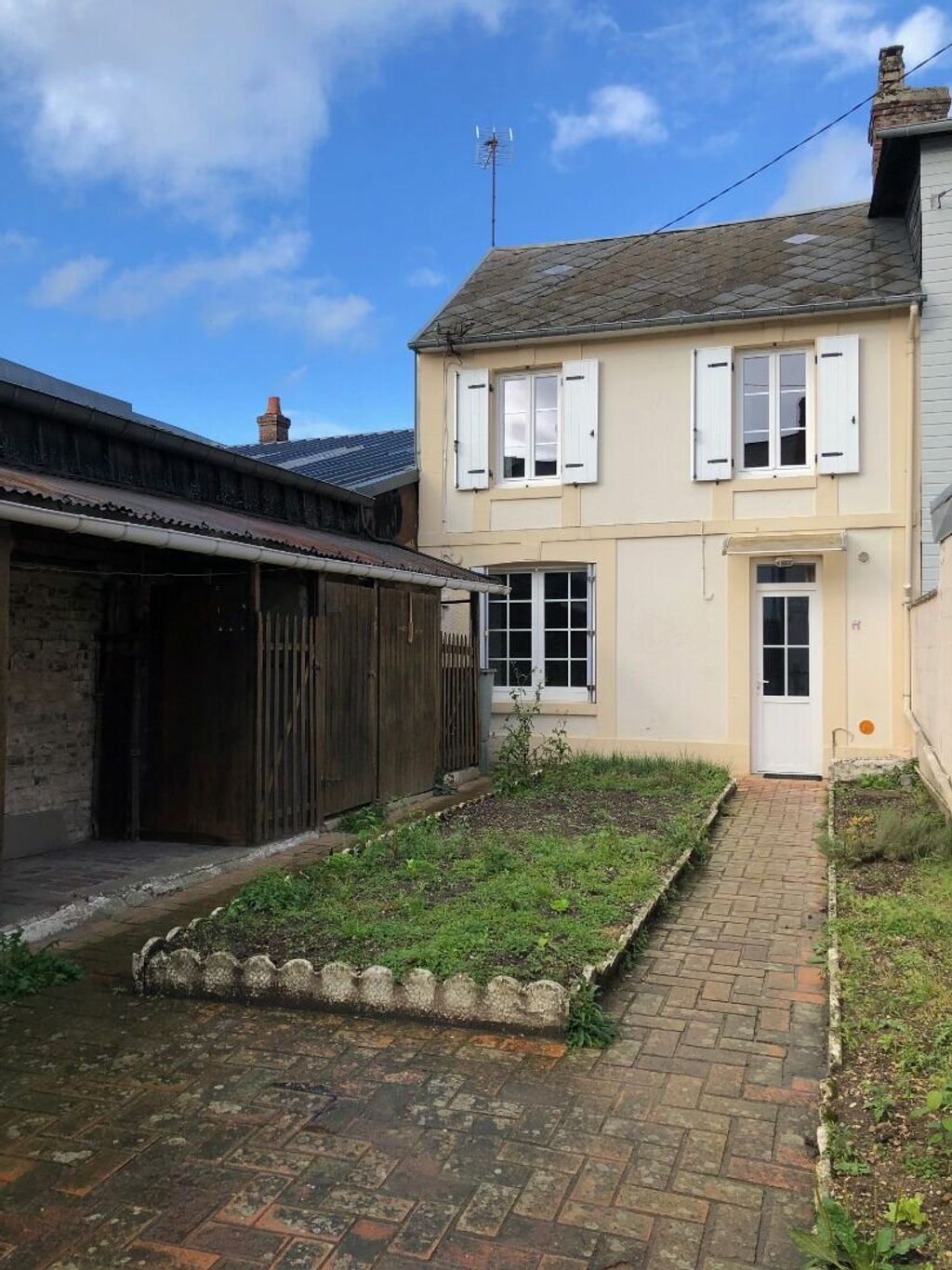 Achat maison à vendre 2 chambres 61 m² - Beuzeville