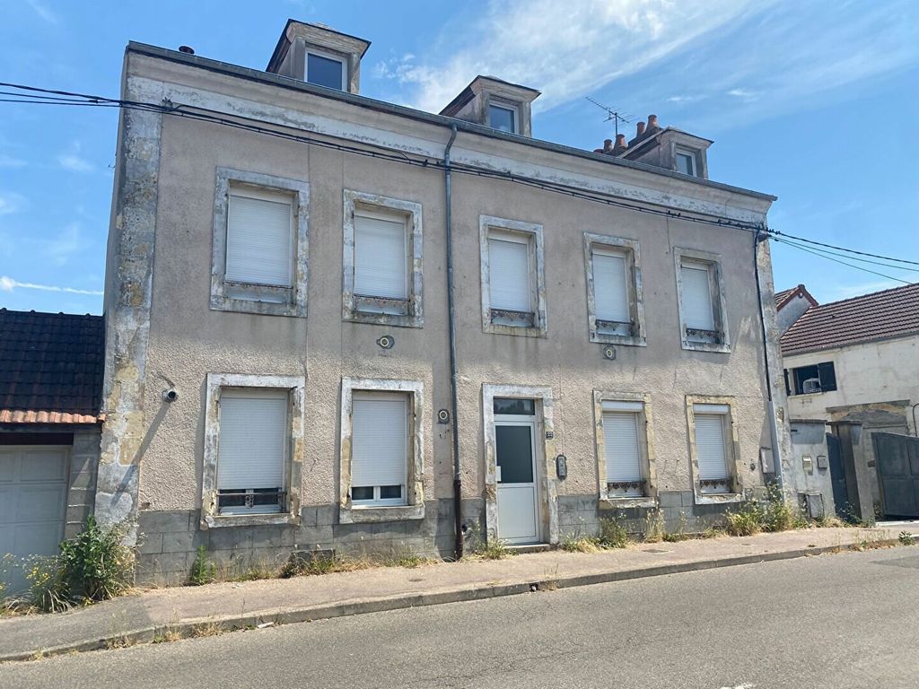 Achat maison à vendre 8 chambres 223 m² - Fourchambault