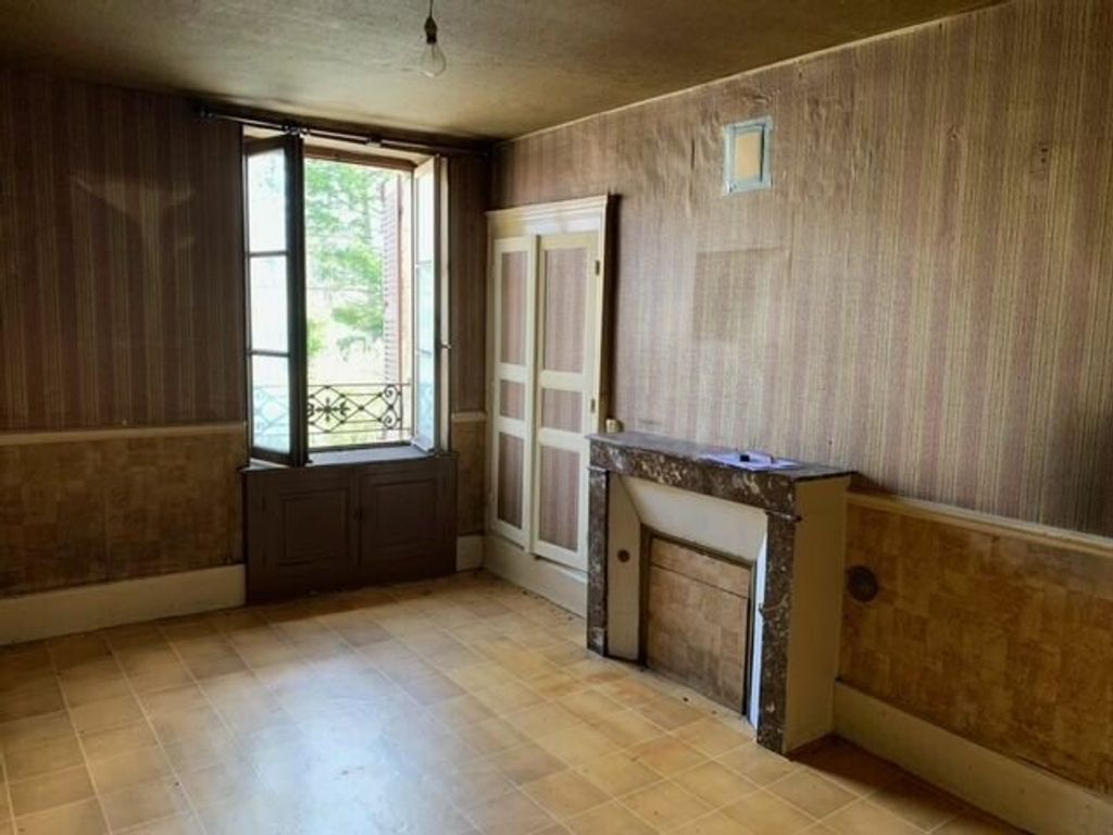 Achat maison à vendre 4 chambres 136 m² - Saint-Éloi