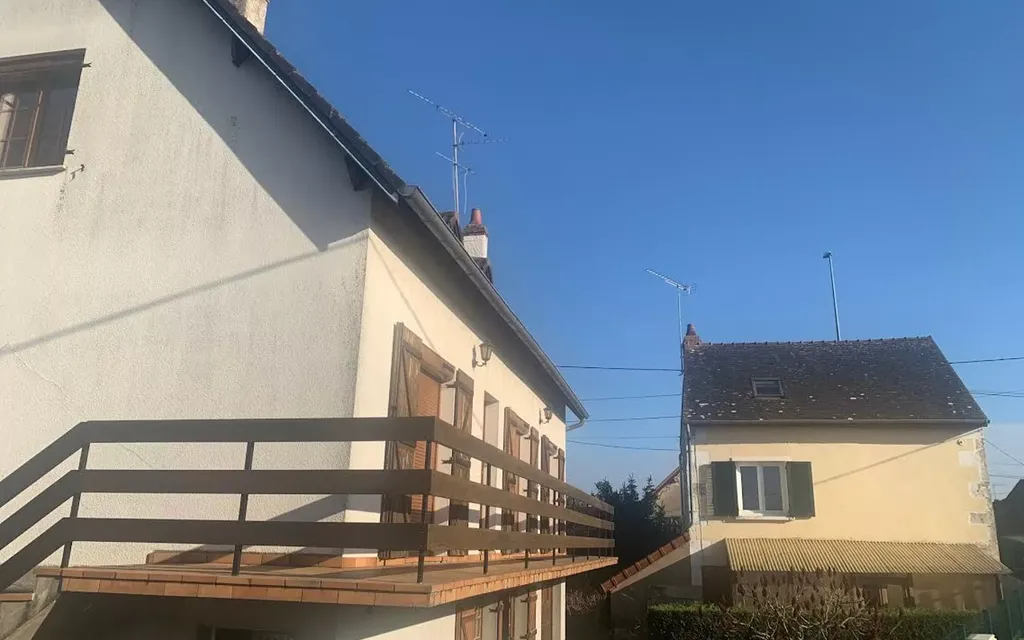 Achat maison à vendre 5 chambres 202 m² - Challuy