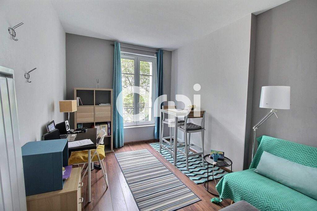 Achat appartement à vendre 2 pièces 33 m² - Clichy