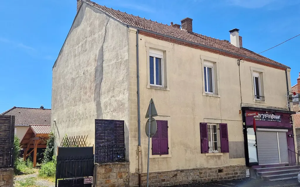 Achat maison à vendre 4 chambres 210 m² - Montceau-les-Mines