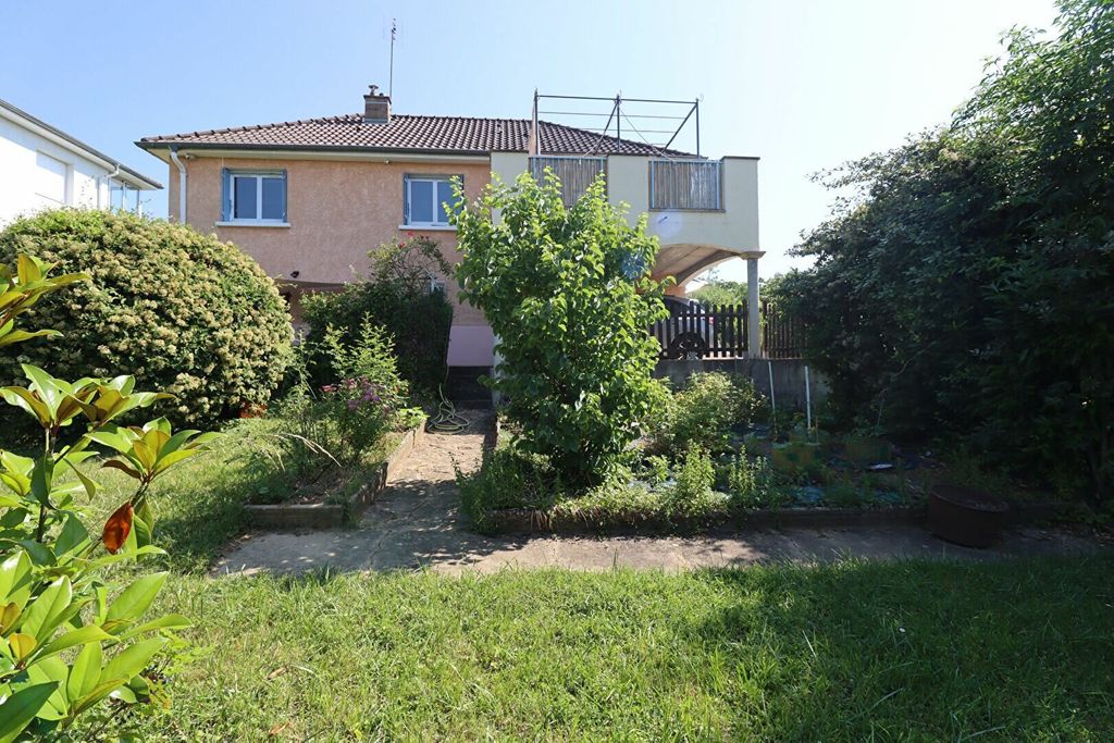 Achat maison à vendre 3 chambres 81 m² - Mâcon