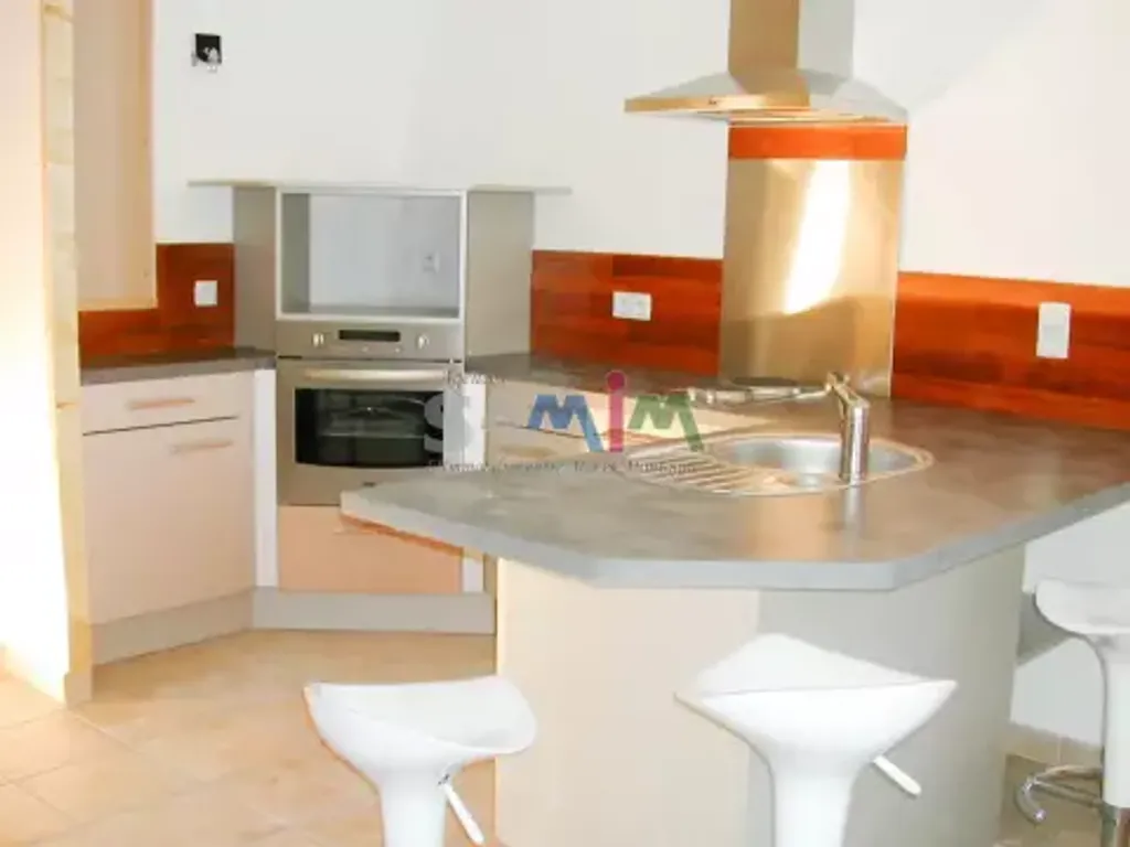 Achat studio à vendre 41 m² - Nîmes