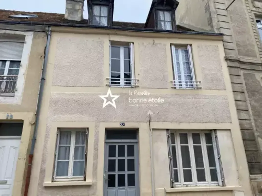 Achat maison à vendre 3 chambres 94 m² - Mamers