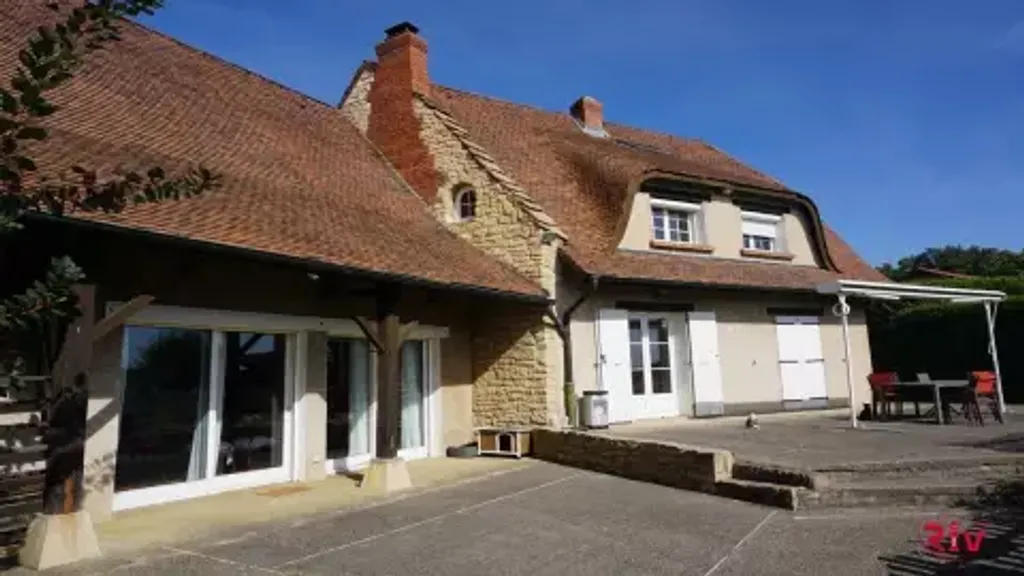 Achat maison à vendre 4 chambres 171 m² - Vienne