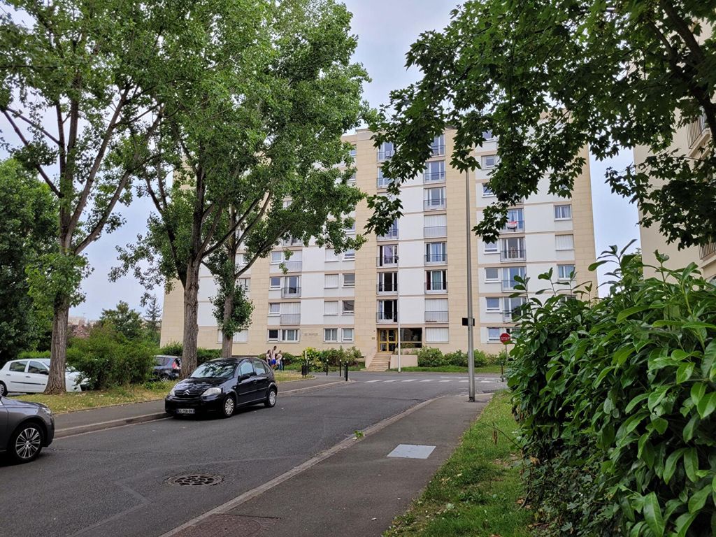 Achat appartement à vendre 3 pièces 63 m² - Compiègne