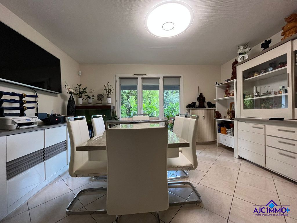 Achat appartement à vendre 3 pièces 62 m² - Oberhausbergen