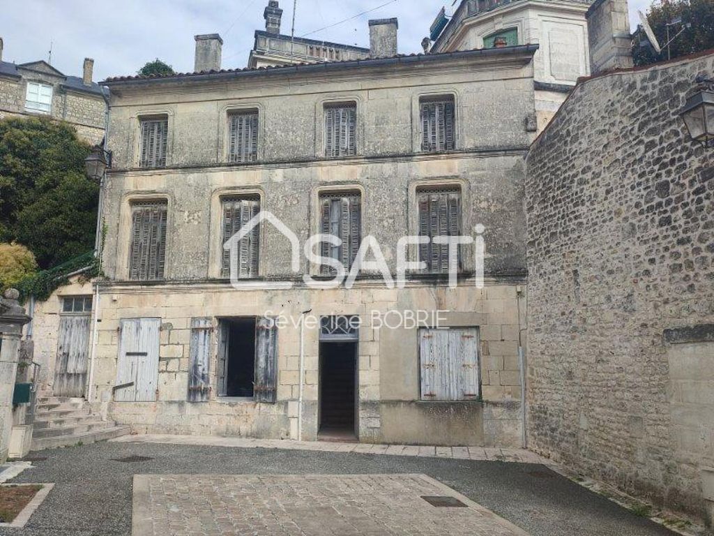 Achat maison à vendre 3 chambres 110 m² - Saint-Savinien