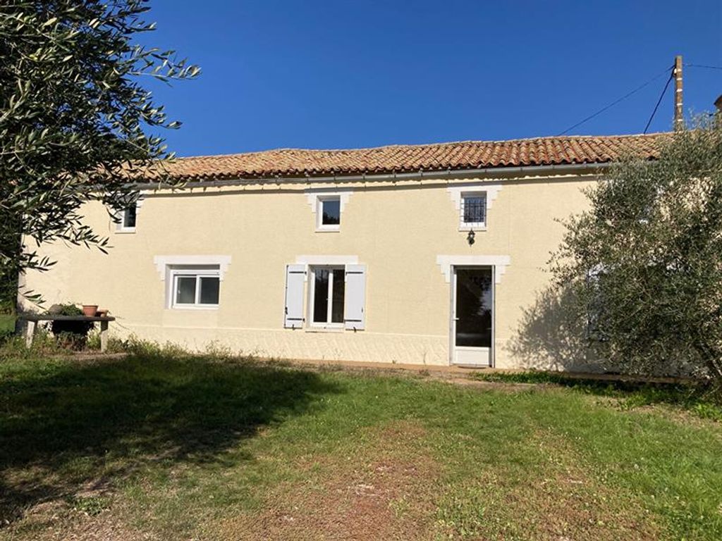 Achat maison à vendre 3 chambres 160 m² - Saint-Sauvant