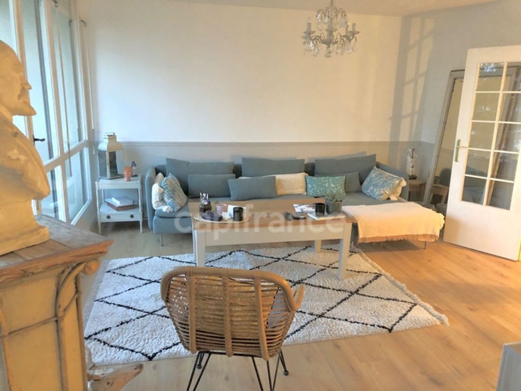 Achat appartement à vendre 5 pièces 87 m² - Yerres