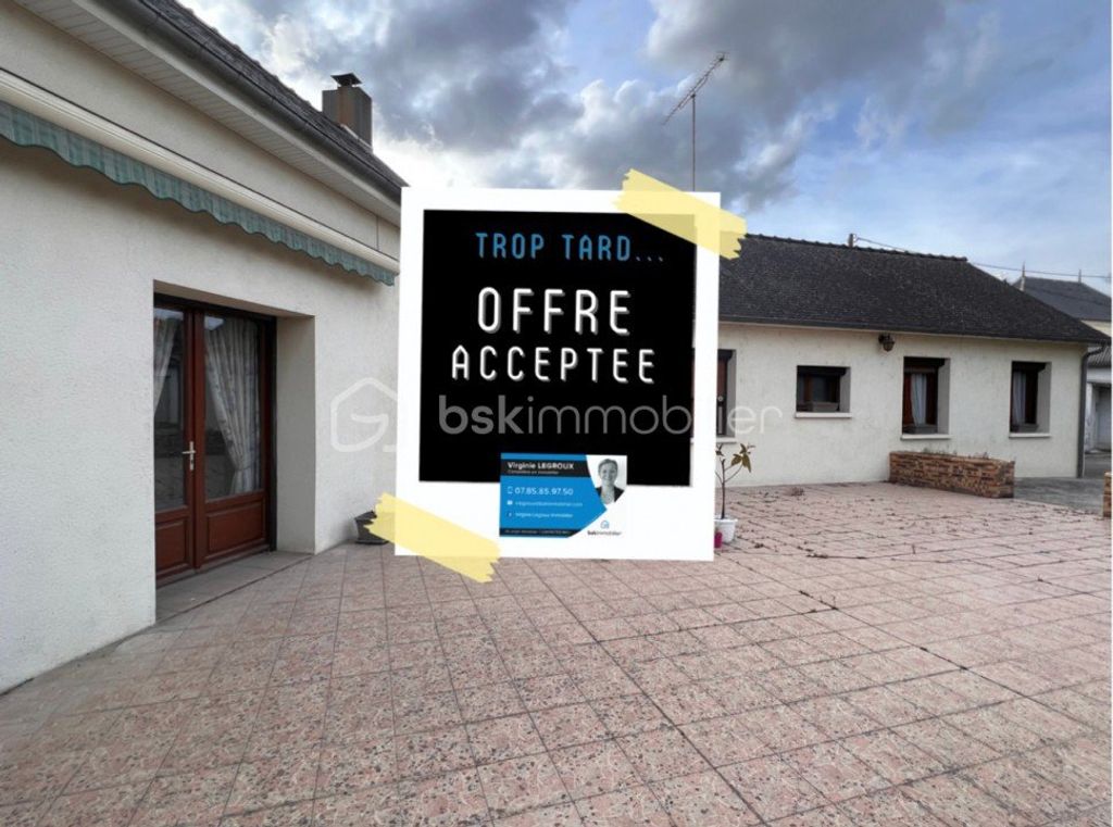 Achat maison à vendre 2 chambres 110 m² - Saint-Pierre-la-Cour