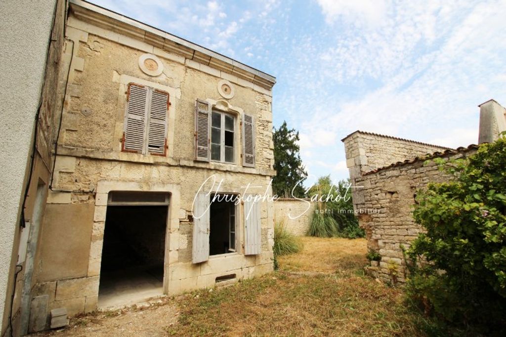 Achat maison à vendre 3 chambres 80 m² - Beauvoir-sur-Niort