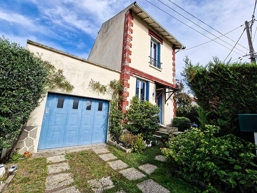 Achat maison à vendre 3 chambres 82 m² - Sartrouville