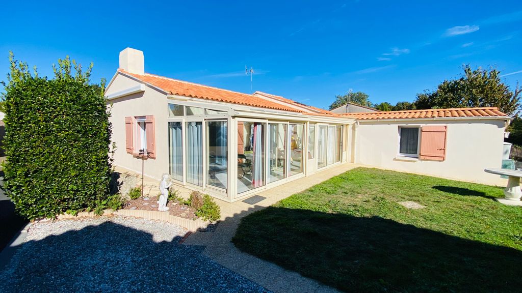 Achat maison à vendre 2 chambres 93 m² - Mouilleron-le-Captif