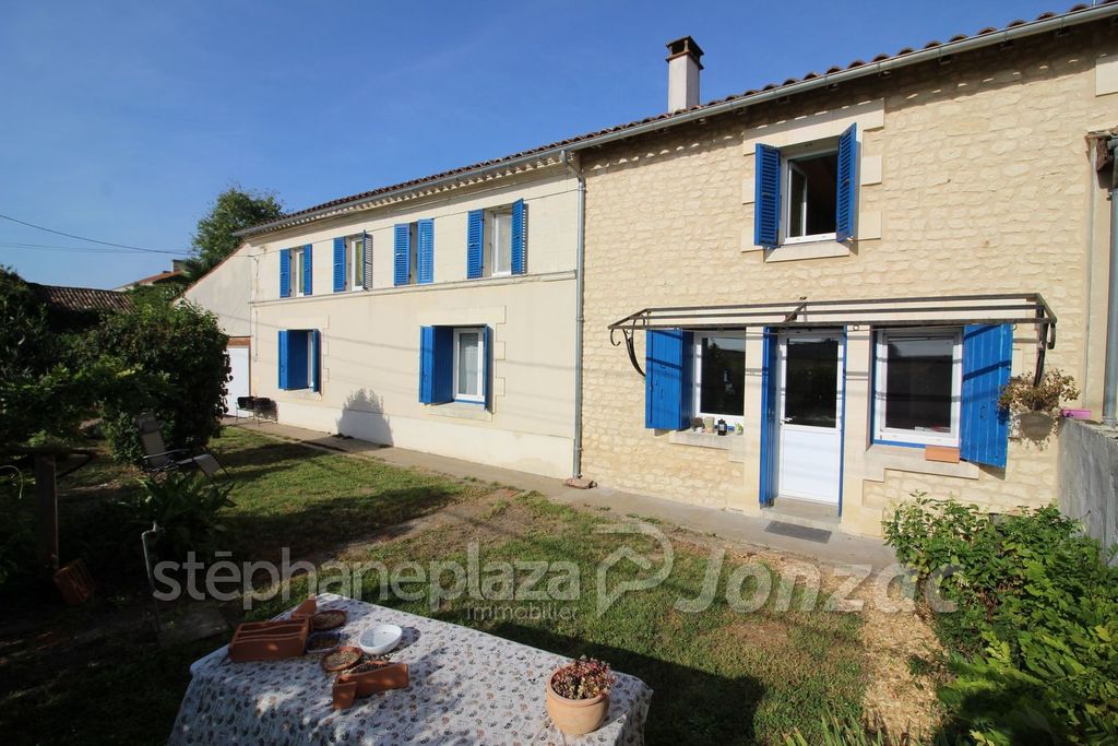 Achat maison à vendre 6 chambres 205 m² - Saint-Fort-sur-Gironde