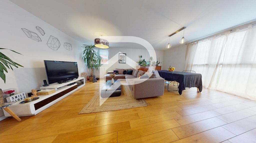 Achat appartement à vendre 5 pièces 85 m² - Gagny