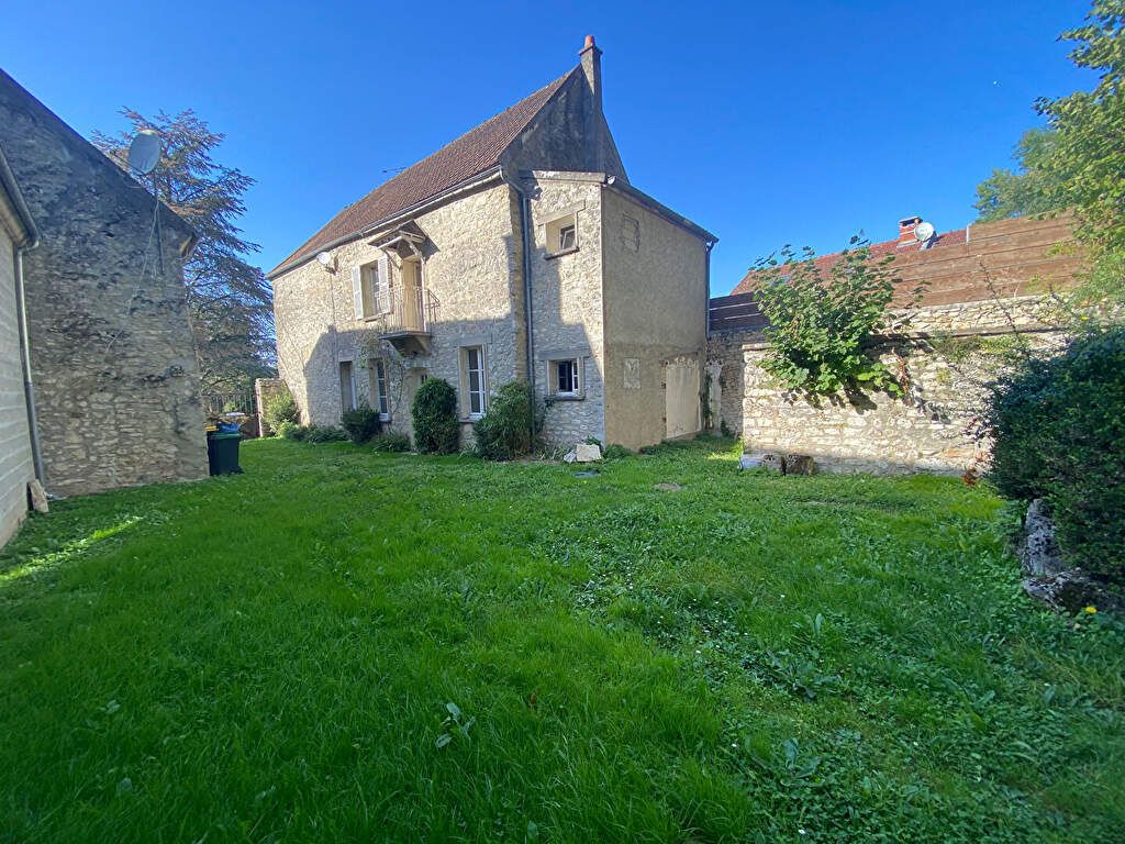 Achat maison à vendre 3 chambres 124 m² - Villers-en-Arthies